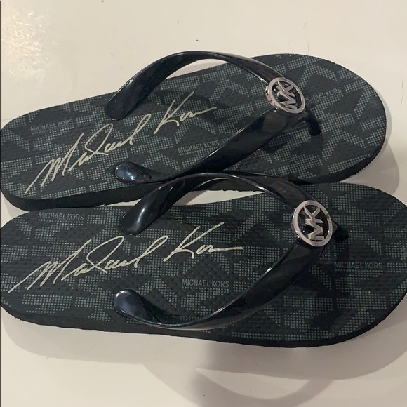 Michael Kors Sandals - Picture 3 of 3